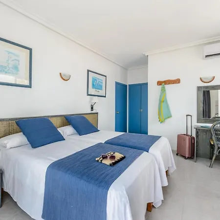 Apartahotel Del Mar 2*